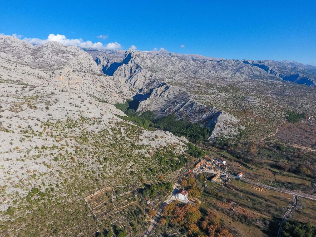 Apartmani Villa Paulo Starigrad Paklenica Bagian luar foto